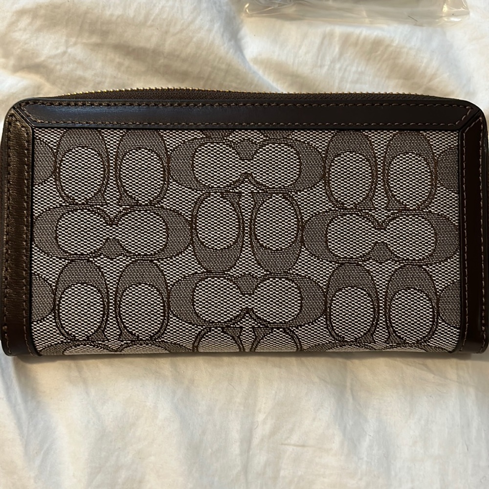 Coach wallet